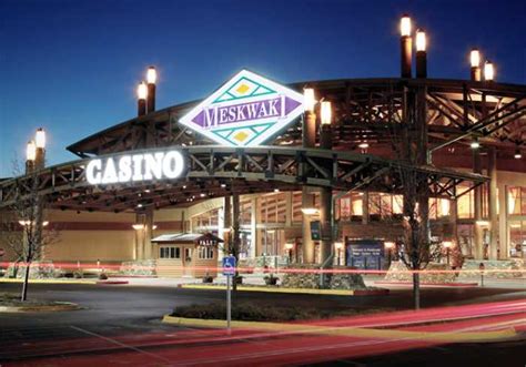 Tama iowa casino - The American Casino Guide has over $1,000 in money-saving coupons from all over the country! Meskwaki Bingo Casino Hotel is a Native American casino in Tama, Iowa and is open daily 24 hours. The casino's 127,669 square foot gaming space features 1,364 gaming machines and thirty-four table and poker games. The property has six restaurants and a ... 